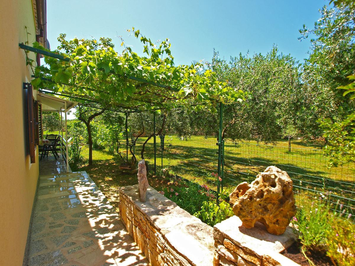 House 1012 Villa Fažana Buitenkant foto